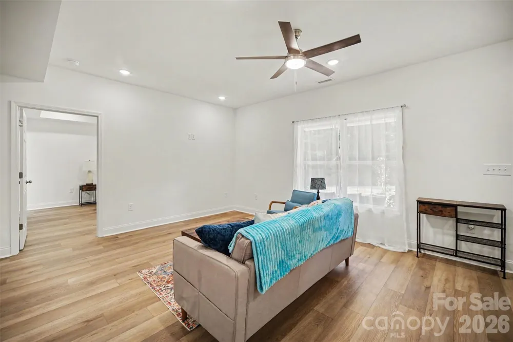 3299 Old Seine Road Smyrna, SC 29743