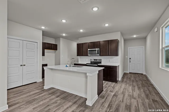 4306 HOBBITON WAY New Braunfels, TX 78130