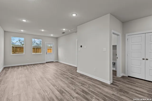 4306 HOBBITON WAY New Braunfels, TX 78130