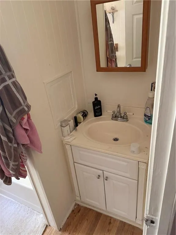 185 Smyrna Street SE Acworth, GA 30101