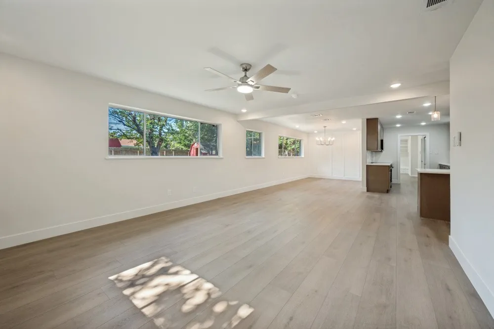 6904 Jewell Avenue Fort Worth, TX 76112
