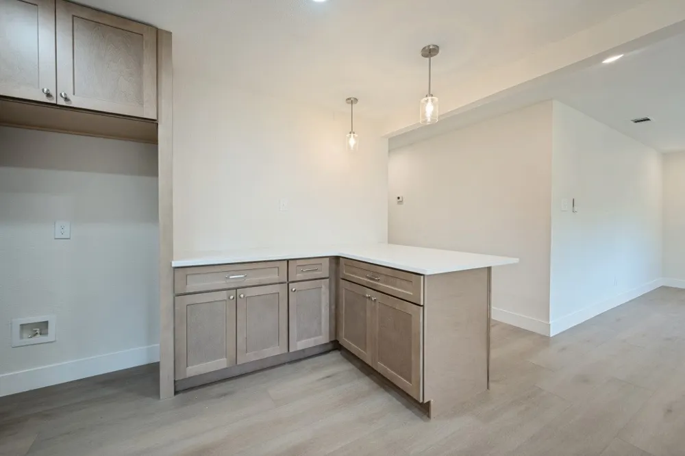 6904 Jewell Avenue Fort Worth, TX 76112