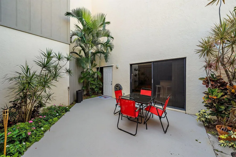 1605 S US HIGHWAY 1 #5A Jupiter, FL 33477