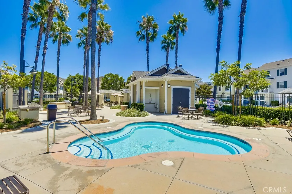 1327 Abelia Irvine, CA 92606