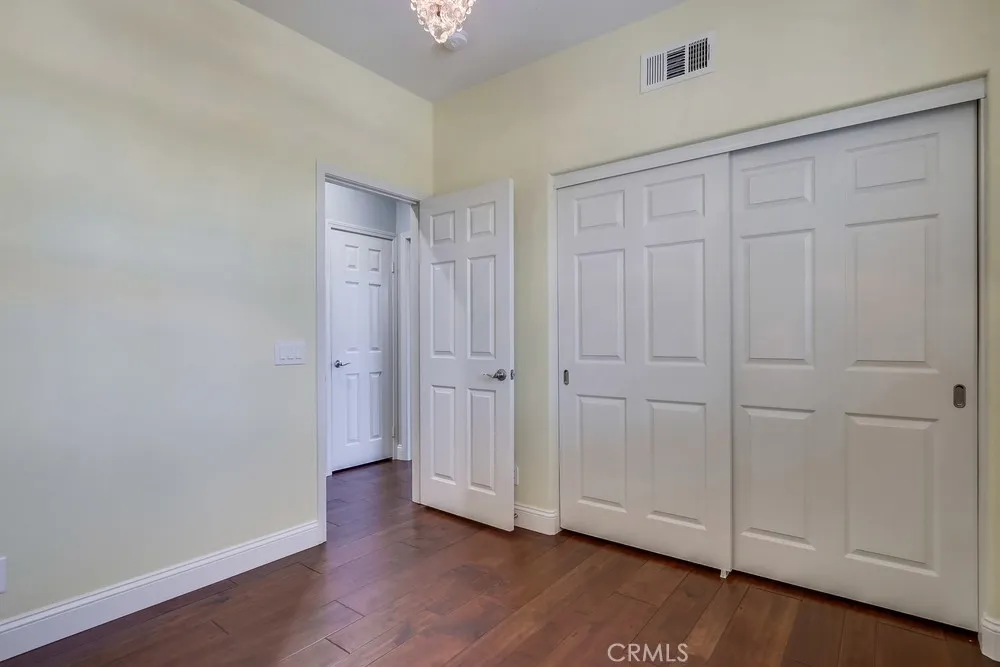 1327 Abelia Irvine, CA 92606