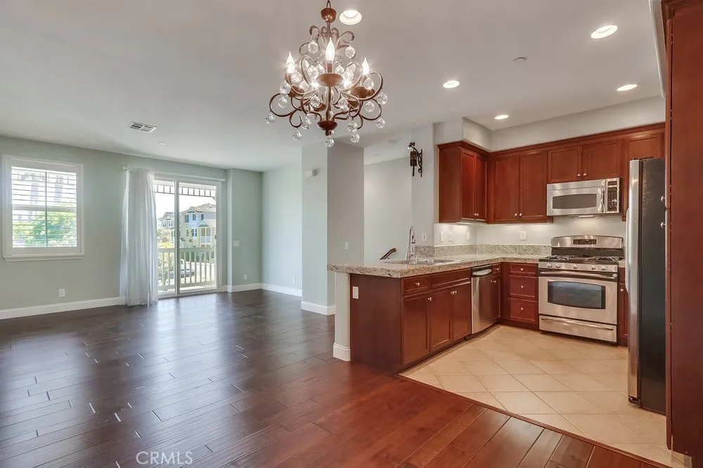 1327 Abelia Irvine, CA 92606