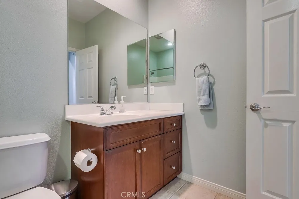 1327 Abelia Irvine, CA 92606