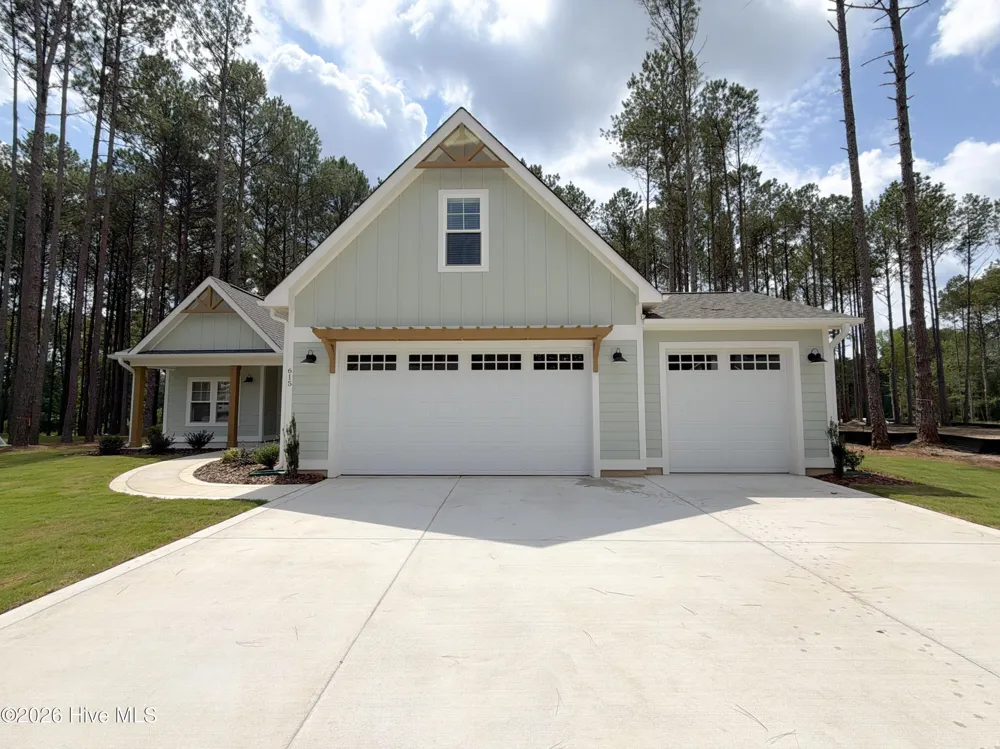615 Gregory Street Carthage, NC 28327