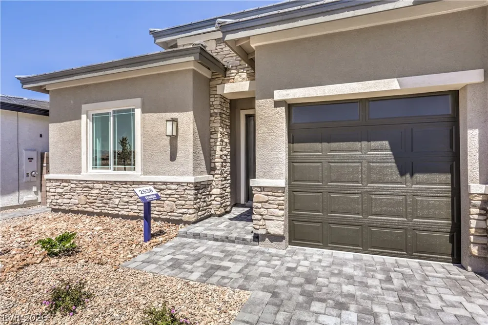 1304 Ryan River Place North Las Vegas, NV 89084