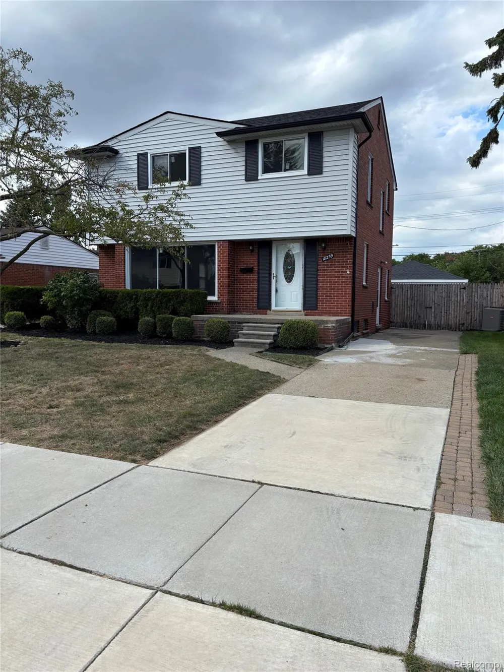 18259 Spring Court S Fraser City, MI 48026