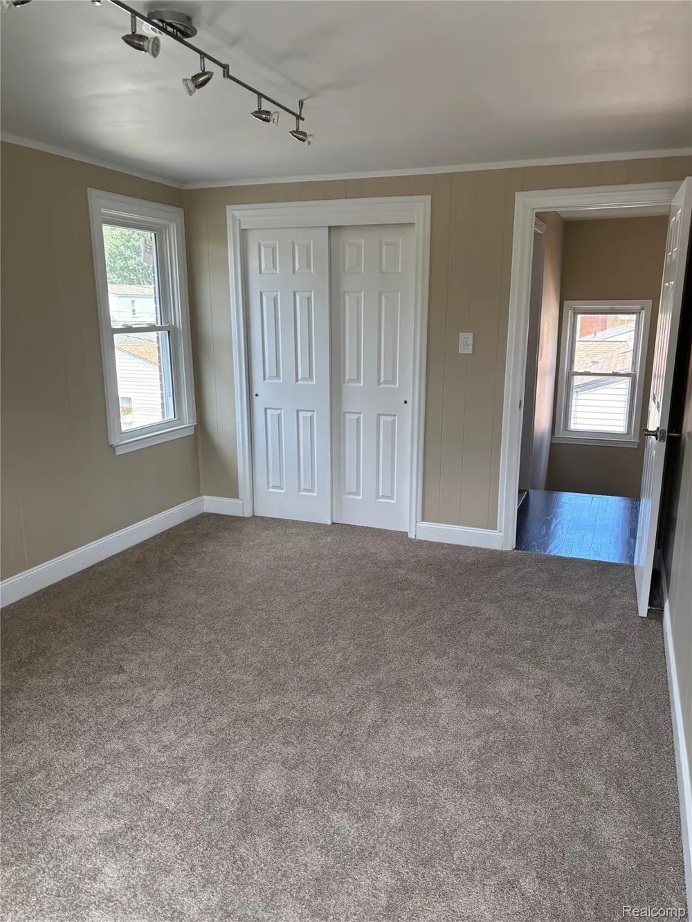 18259 Spring Court S Fraser City, MI 48026