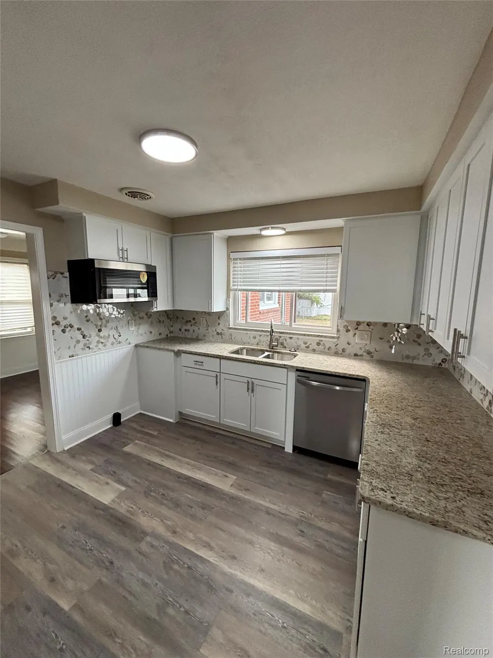 18259 Spring Court S Fraser City, MI 48026