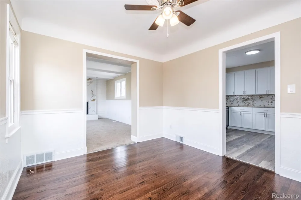 18259 Spring Court S Fraser City, MI 48026