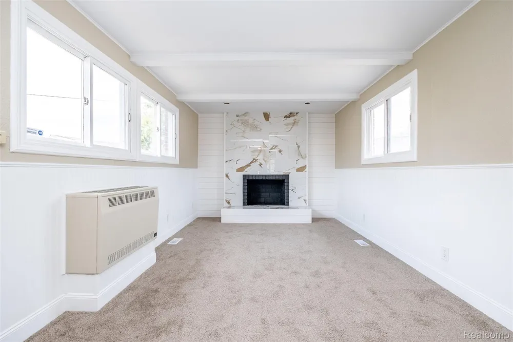 18259 Spring Court S Fraser City, MI 48026