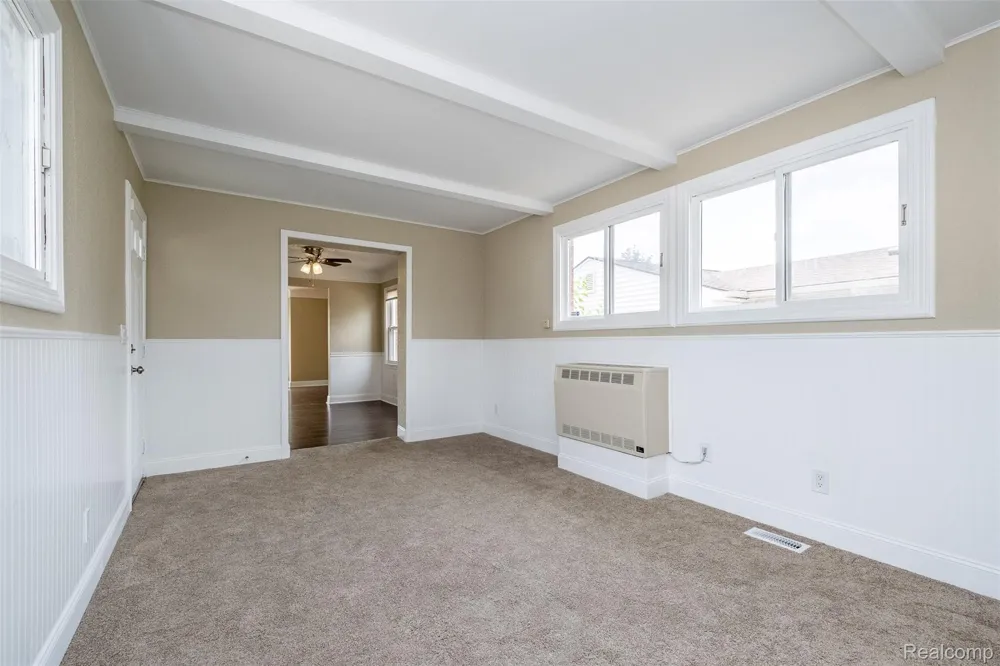 18259 Spring Court S Fraser City, MI 48026