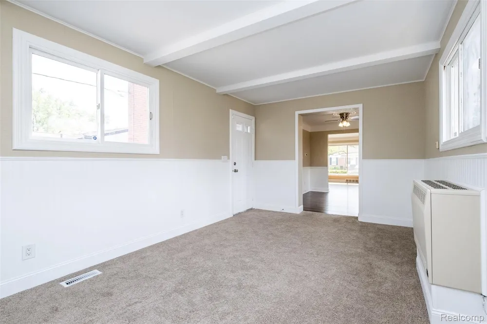 18259 Spring Court S Fraser City, MI 48026