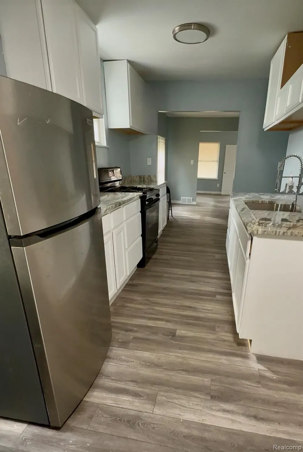 421 Polk Avenue River Rouge City, MI 48218