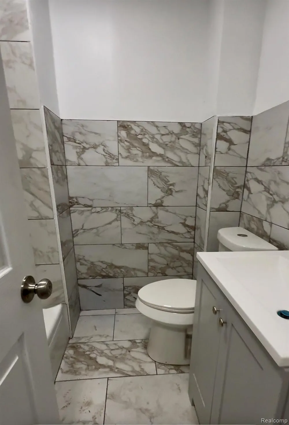 421 Polk Avenue River Rouge City, MI 48218
