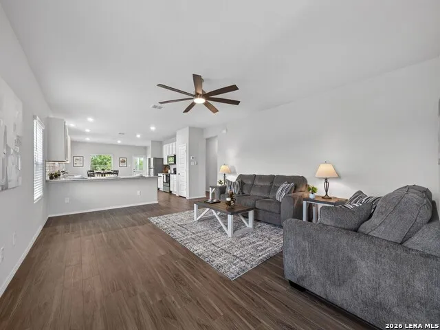 304 Saddle Dawn Cibolo, TX 78108