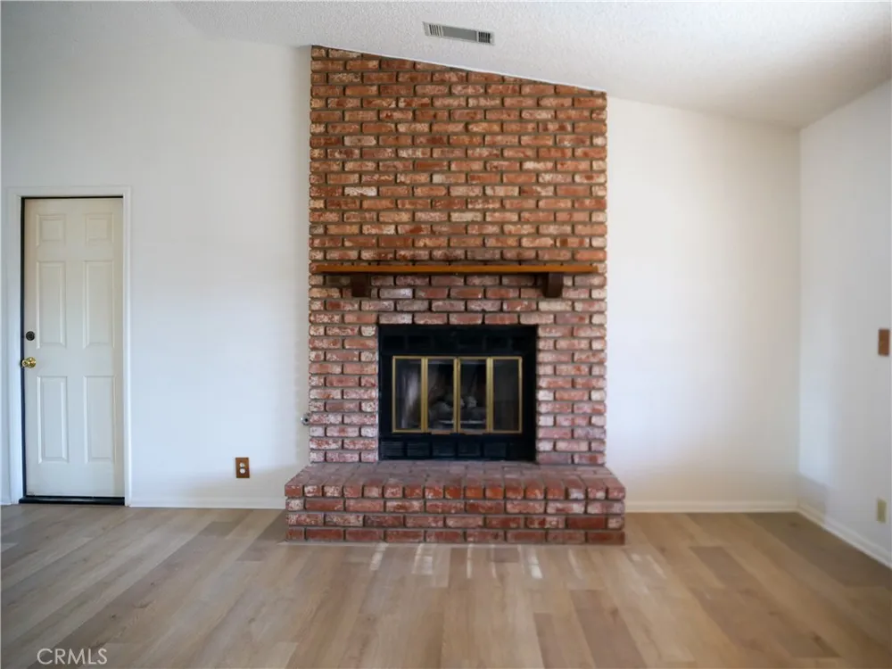 12760 Waynoka Apple Valley, CA 92308