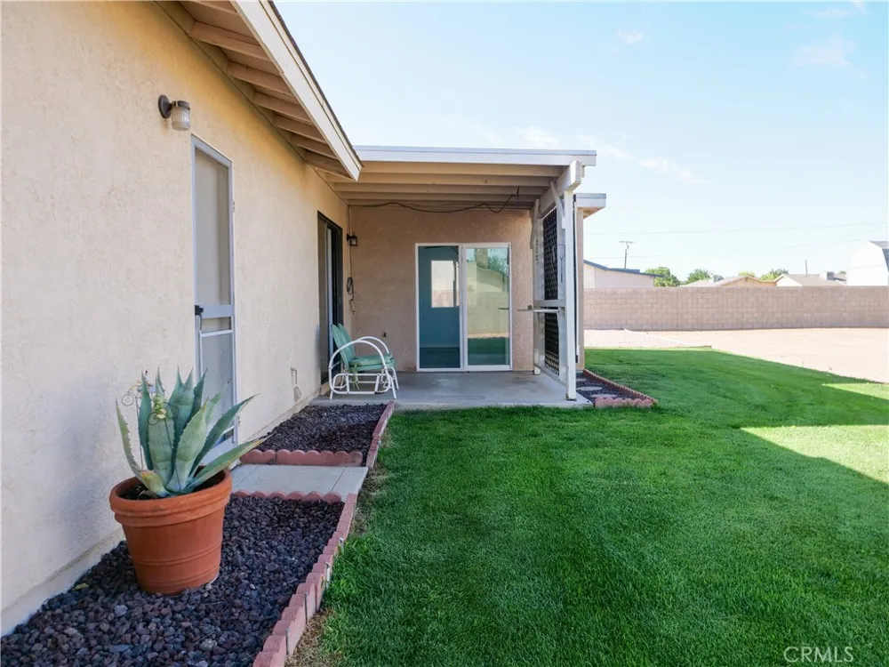 12760 Waynoka Apple Valley, CA 92308
