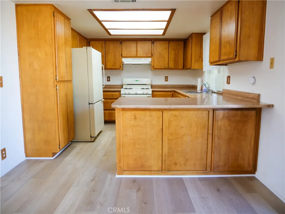 12760 Waynoka Apple Valley, CA 92308
