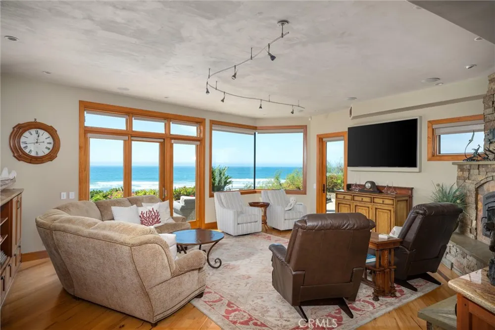 2618 Studio Drive Cayucos, CA 93430