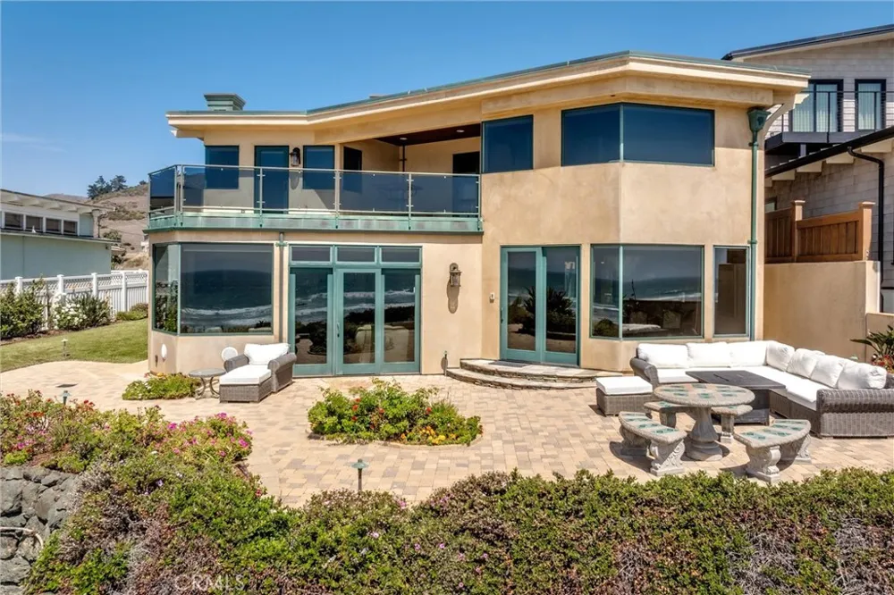 2618 Studio Drive Cayucos, CA 93430