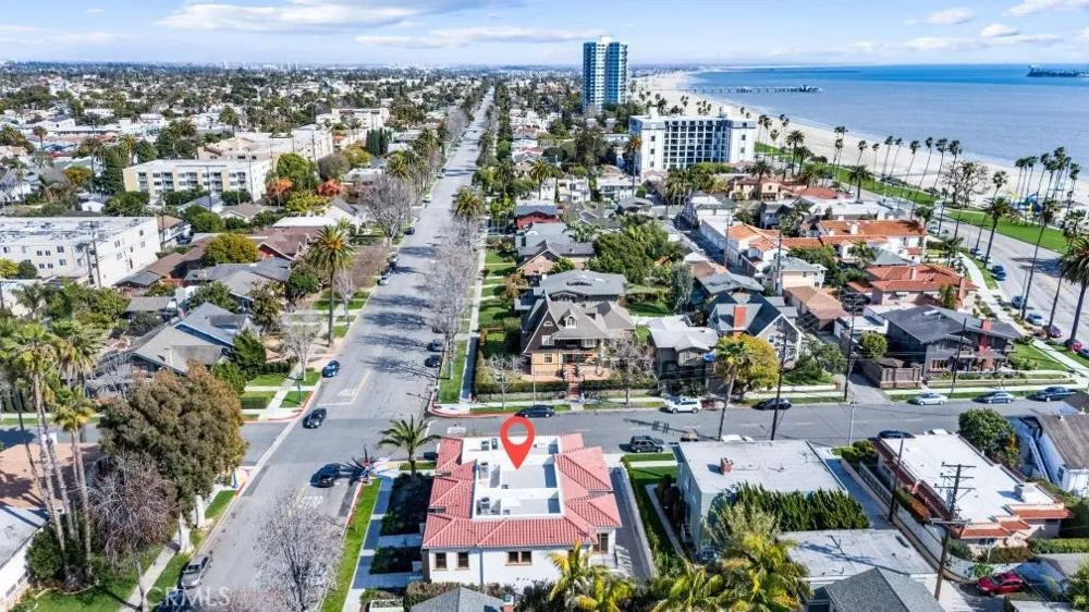 2230 E First Street Long Beach, CA 90803