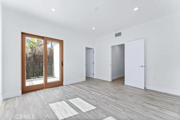 2230 E First Street Long Beach, CA 90803