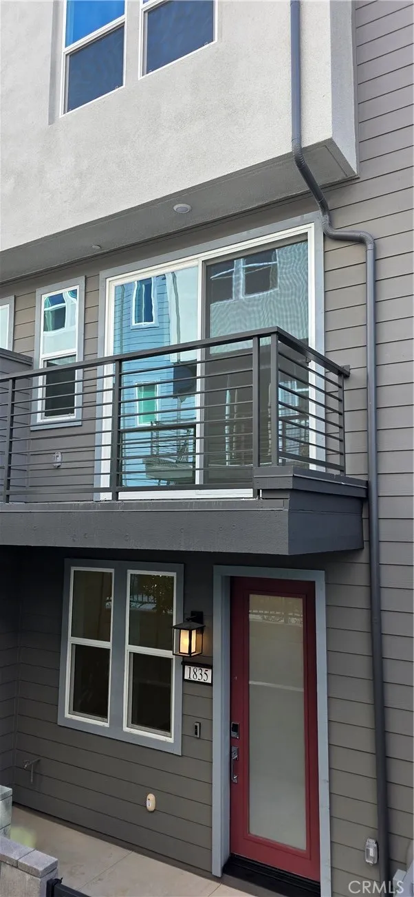 1835 Lychee Fullerton, CA 92835