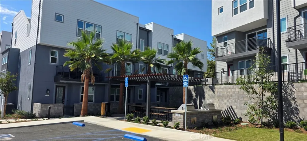 1835 Lychee Fullerton, CA 92835