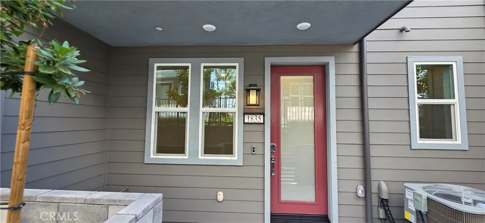 1835 Lychee Fullerton, CA 92835