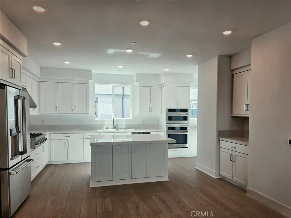 1835 Lychee Fullerton, CA 92835