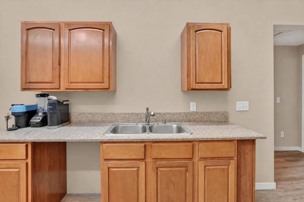 3192 W Michigan Avenue W Battle Creek, MI 49037