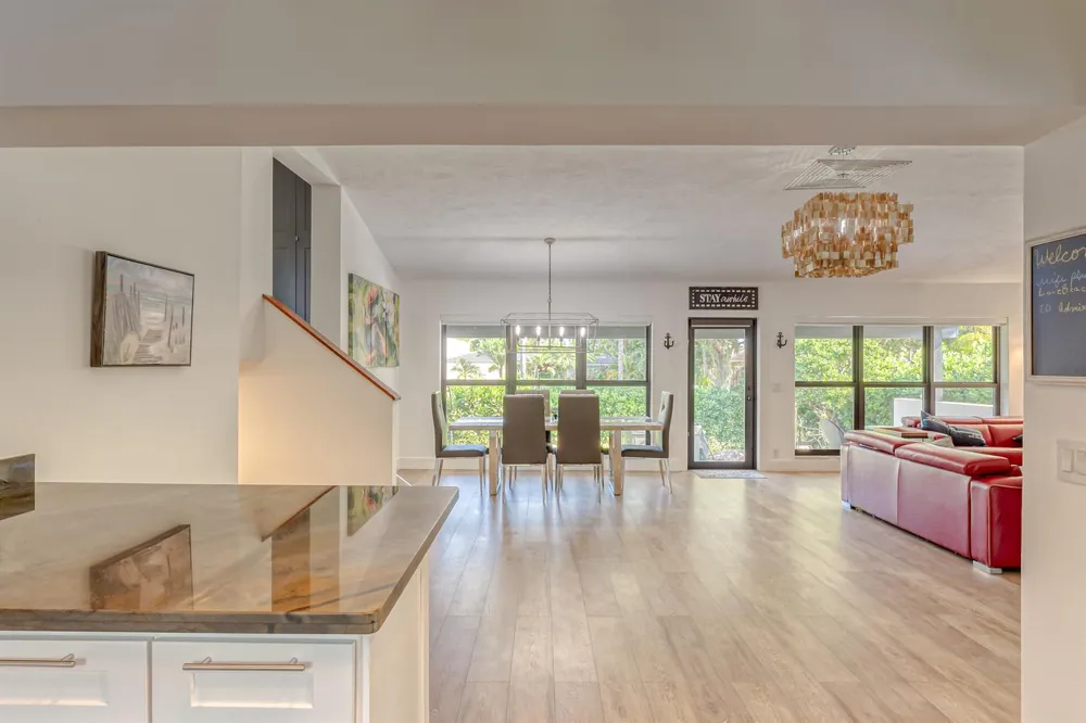 2009 SE 24 AVENUE Fort Lauderdale, FL 33316