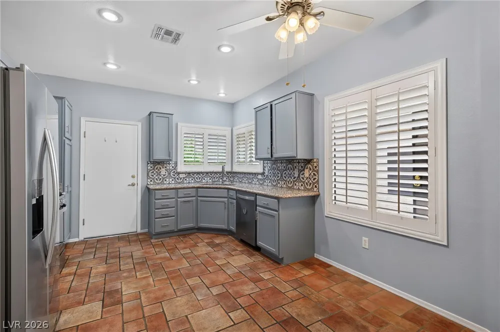 2118 Desert Woods Drive Henderson, NV 89012