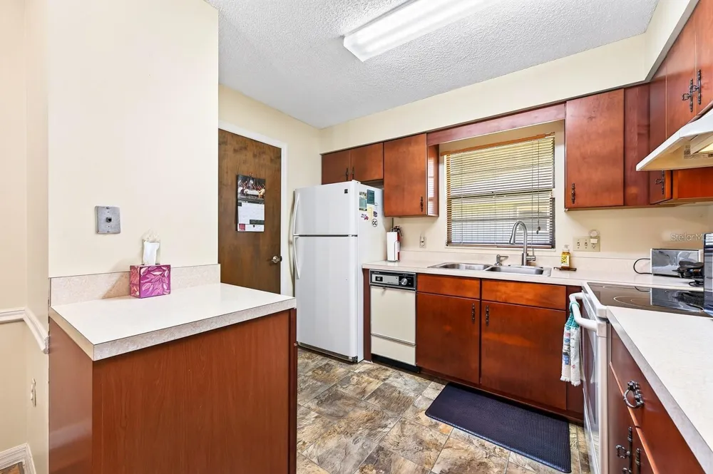 1809 STRICKLAND AVE. AVENUE Sanford, FL 32771