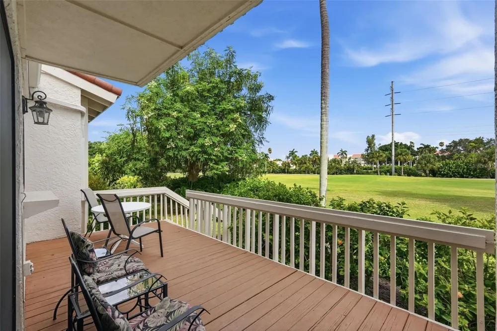 5619 ESCONDIDA BOULEVARD S St Petersburg, FL 33715