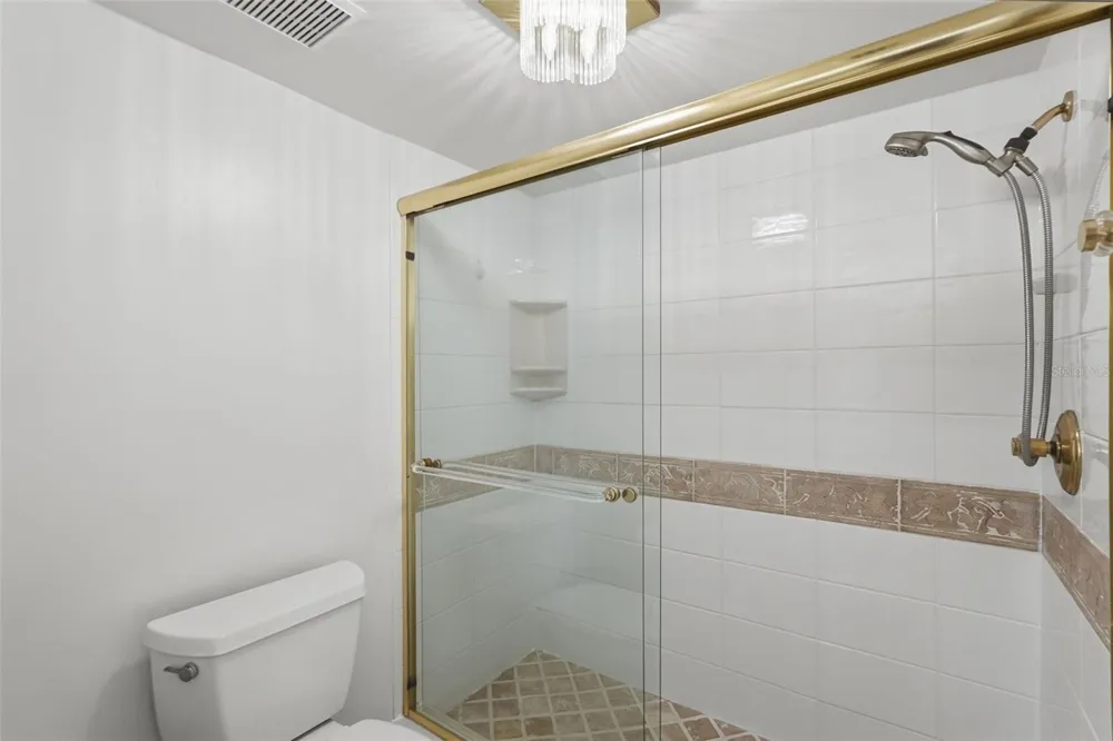 5619 ESCONDIDA BOULEVARD S St Petersburg, FL 33715