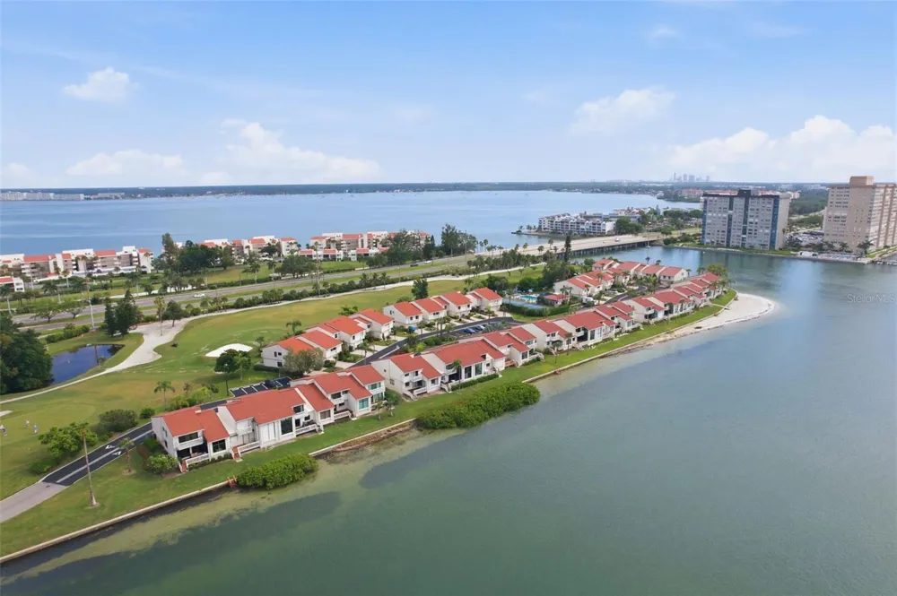 5619 ESCONDIDA BOULEVARD S St Petersburg, FL 33715