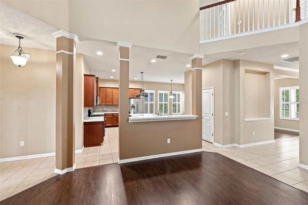 6104 PARKSET DRIVE Lithia, FL 33547