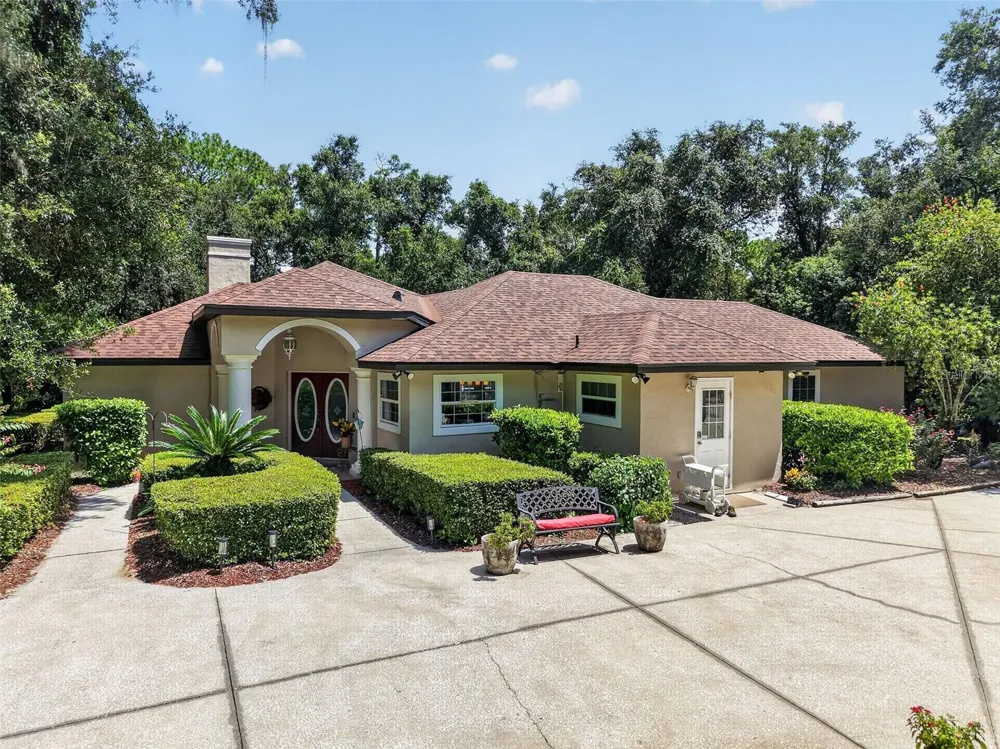 35350 COUNTY ROAD 439 Eustis, FL 32736