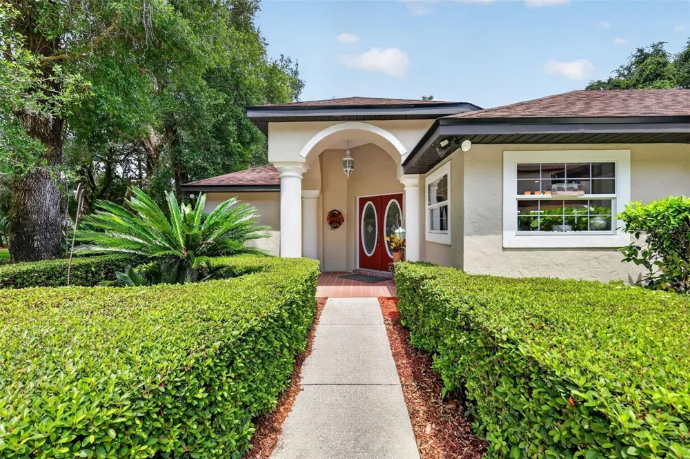 35350 COUNTY ROAD 439 Eustis, FL 32736