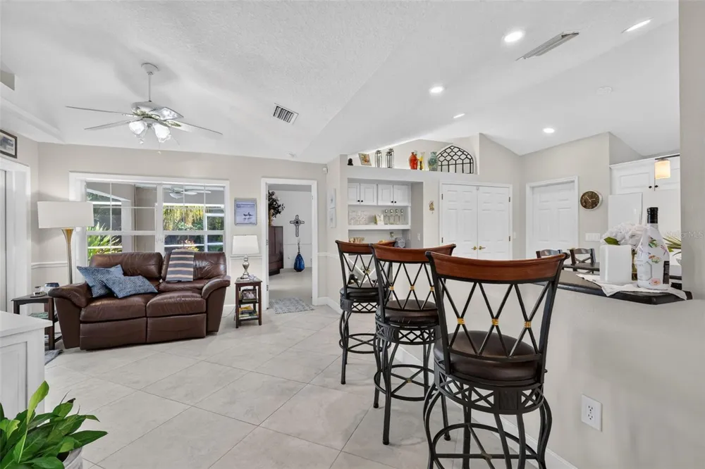 35350 COUNTY ROAD 439 Eustis, FL 32736