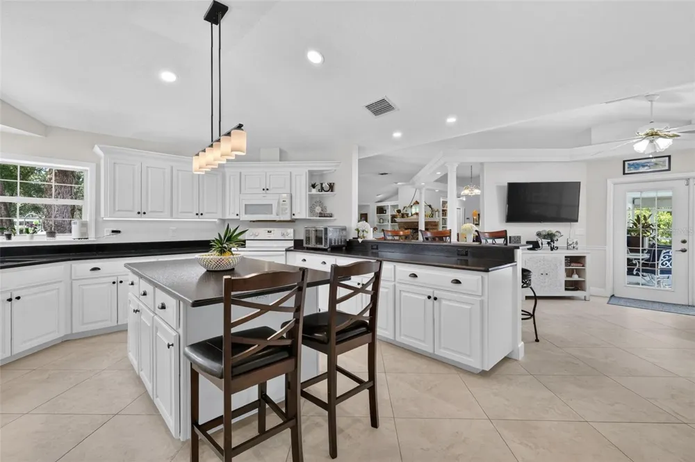 35350 COUNTY ROAD 439 Eustis, FL 32736