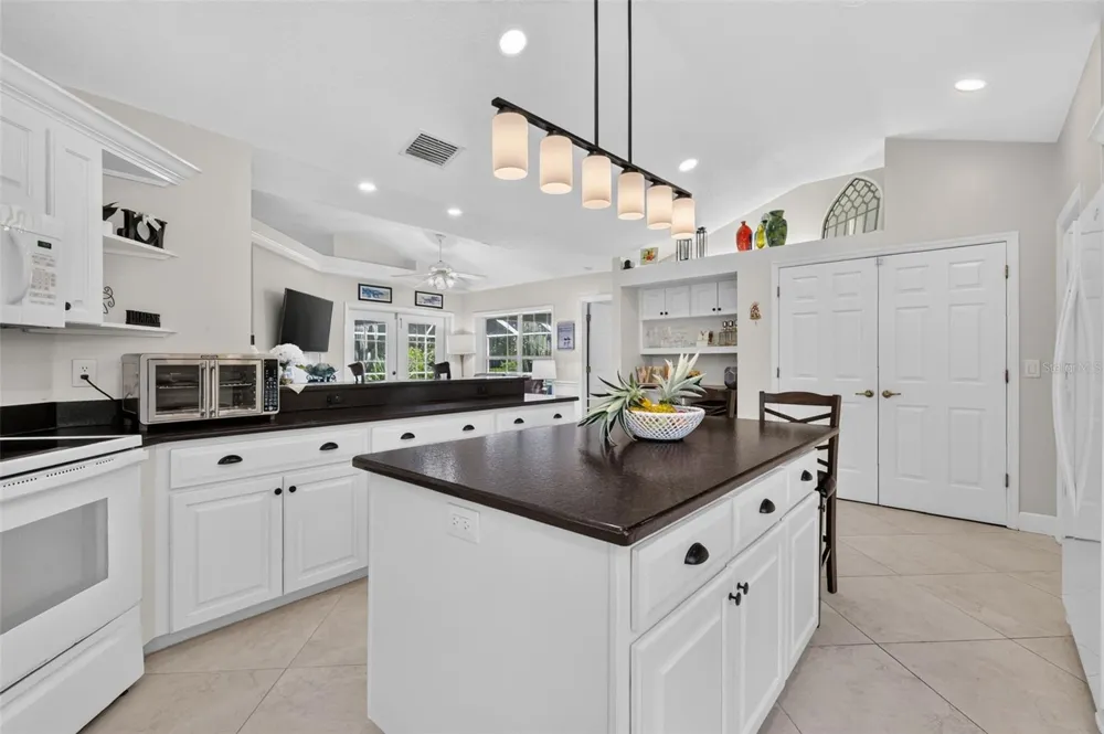35350 COUNTY ROAD 439 Eustis, FL 32736