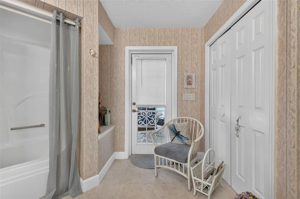 35350 COUNTY ROAD 439 Eustis, FL 32736