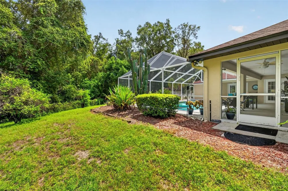 35350 COUNTY ROAD 439 Eustis, FL 32736