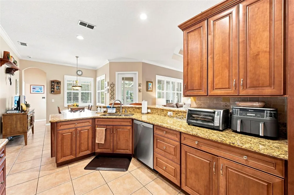 10531 MIRACLE LANE New Port Richey, FL 34654